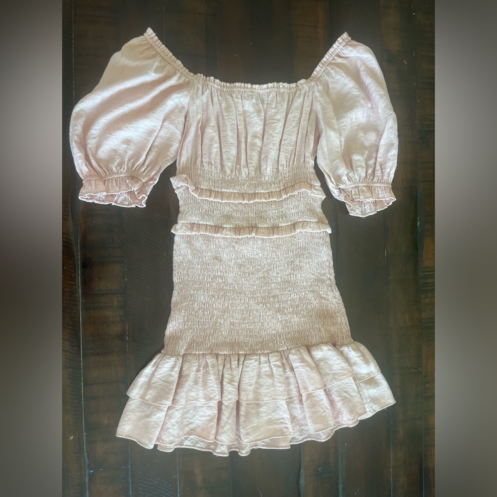 Puff Sleeves Ruffle Mini Dress - Picture 4 of 5